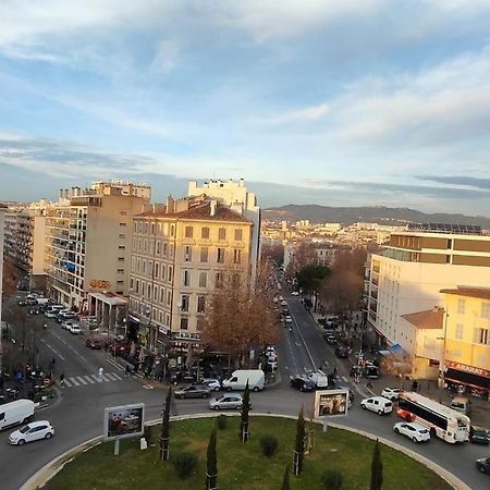 Vue Mer Et Et Notre Dame Centre Ville Avec Balcon Et Parking Marseilles Exterior foto