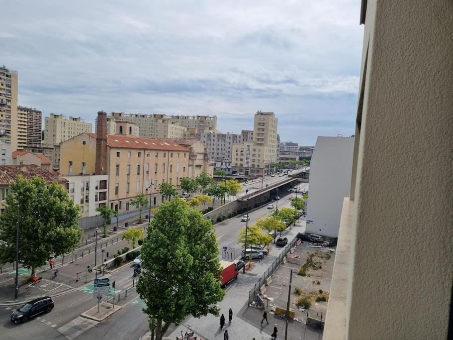 Vue Mer Et Et Notre Dame Centre Ville Avec Balcon Et Parking Marseilles Exterior foto