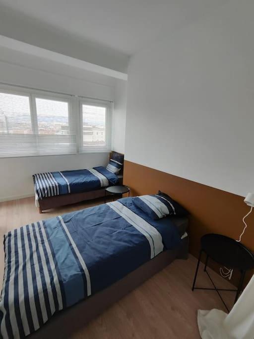 Vue Mer Et Et Notre Dame Centre Ville Avec Balcon Et Parking Marseilles Exterior foto